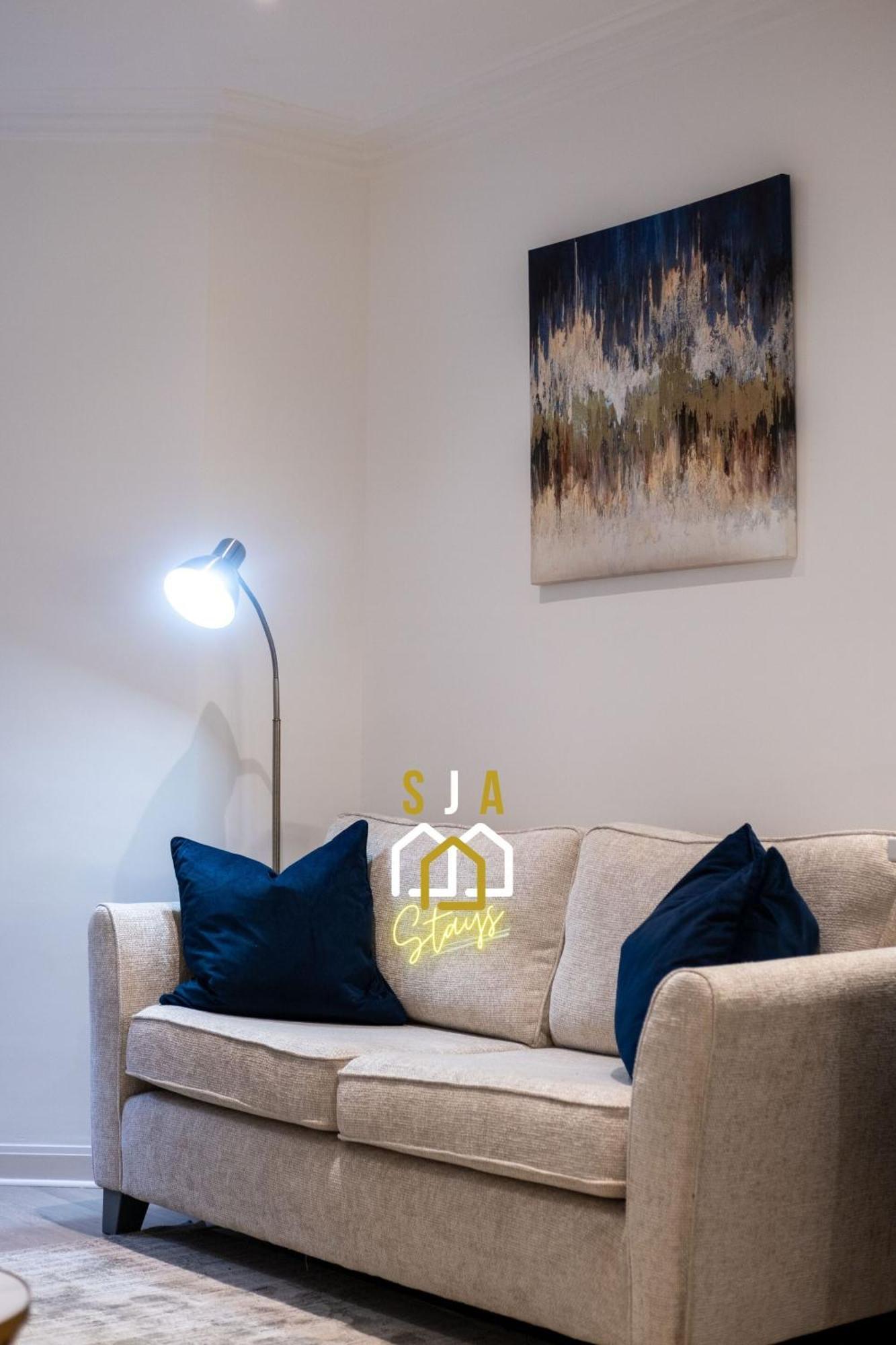 Holburn Hideaway - Sja Stays - Modern 2 Bed Apartment Aberdeen Luaran gambar